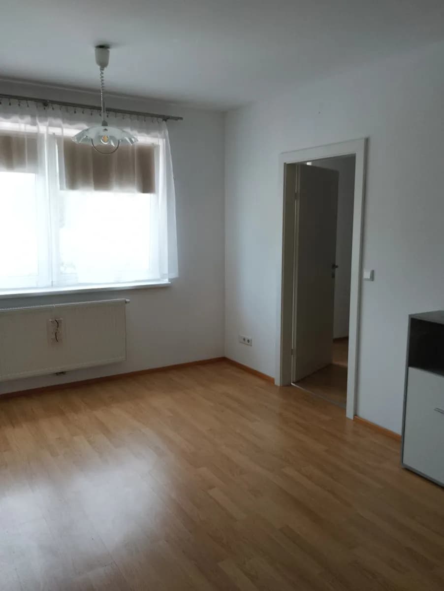 2-Zimmer-Wohnung mieten in Baden – 51 m², € 614 – Bild 21 von 26