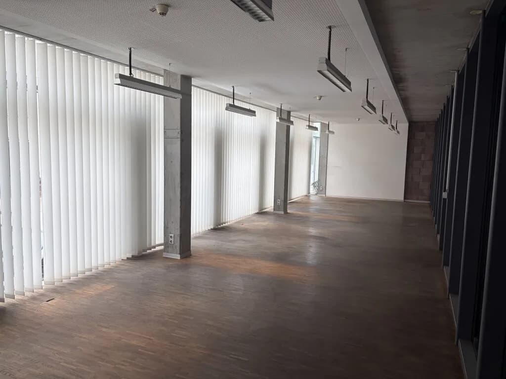 Immobilie mieten in Braunau am Inn – 1 586 m², € 4.631 – Bild 4 von 15