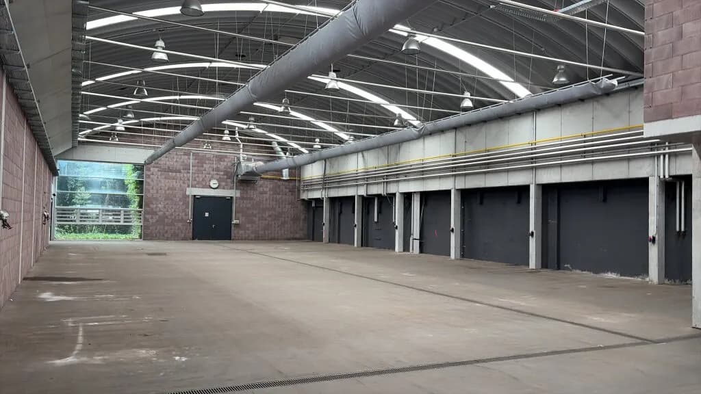 Immobilie mieten in Braunau am Inn – 1 586 m², € 4.631 – Bild 8 von 15