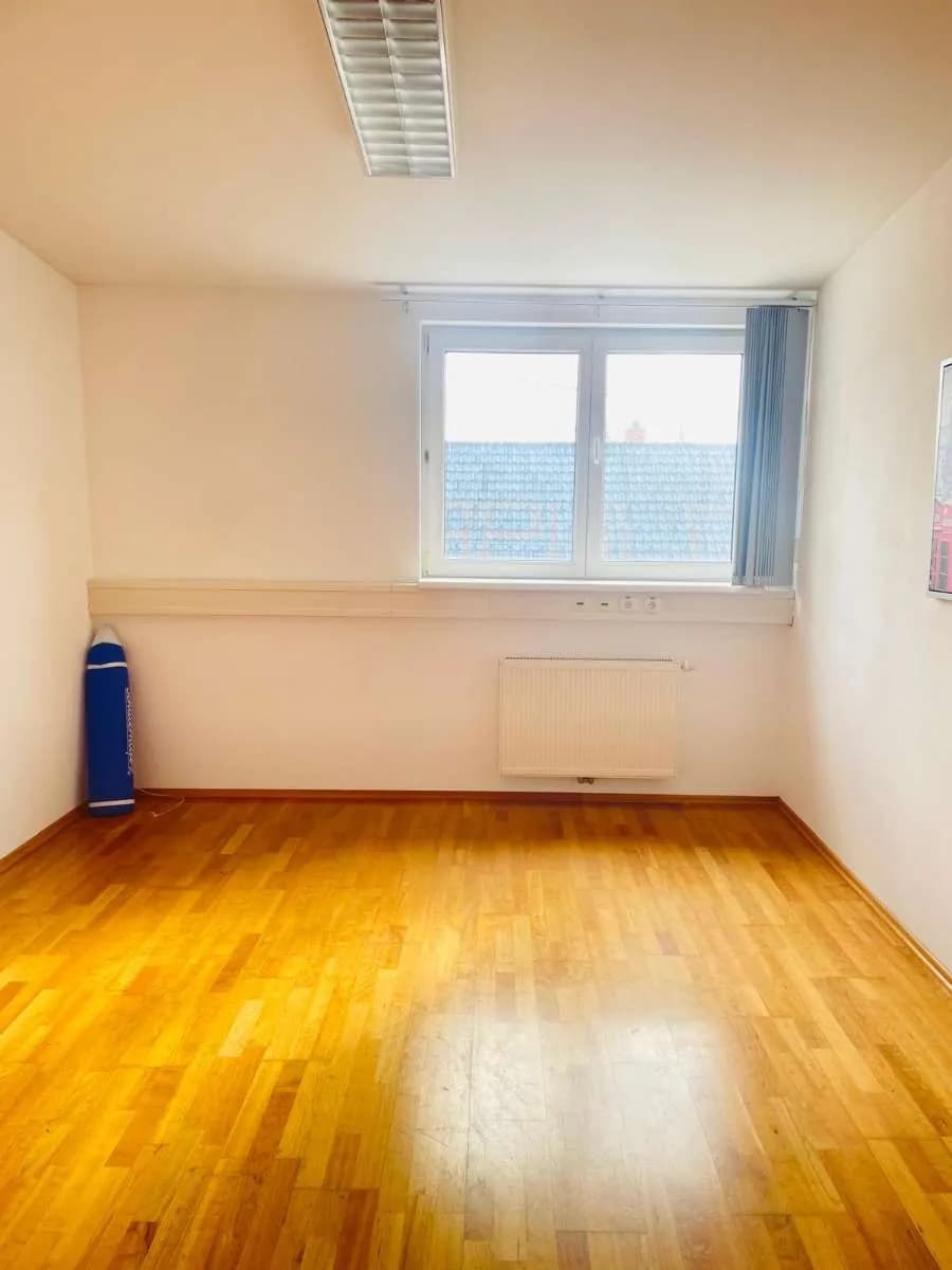 7-Zimmer-Gewerbeimmobilie mieten in Graz – 148 m², € 2.191 – Bild 5 von 6