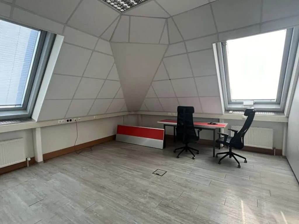 2-Zimmer-Gewerbeimmobilie mieten in Linz – 67 m², € 678 – Bild 4 von 6