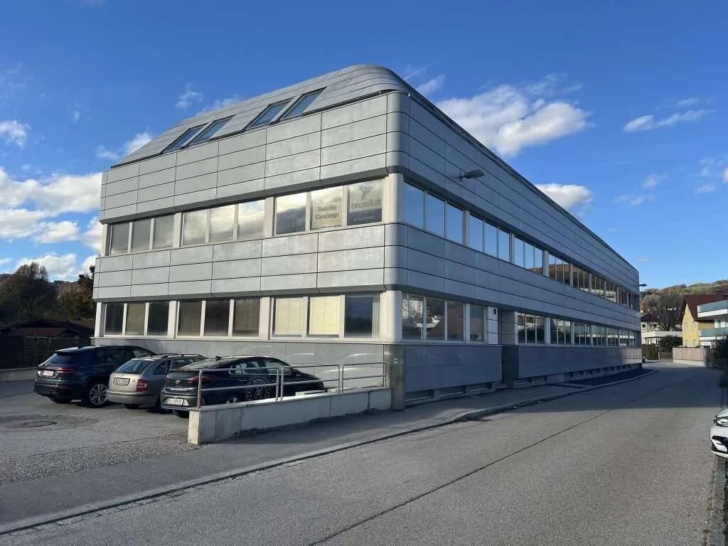 2-Zimmer-Gewerbeimmobilie mieten in Linz – 67 m², € 678 – Bild 5 von 6