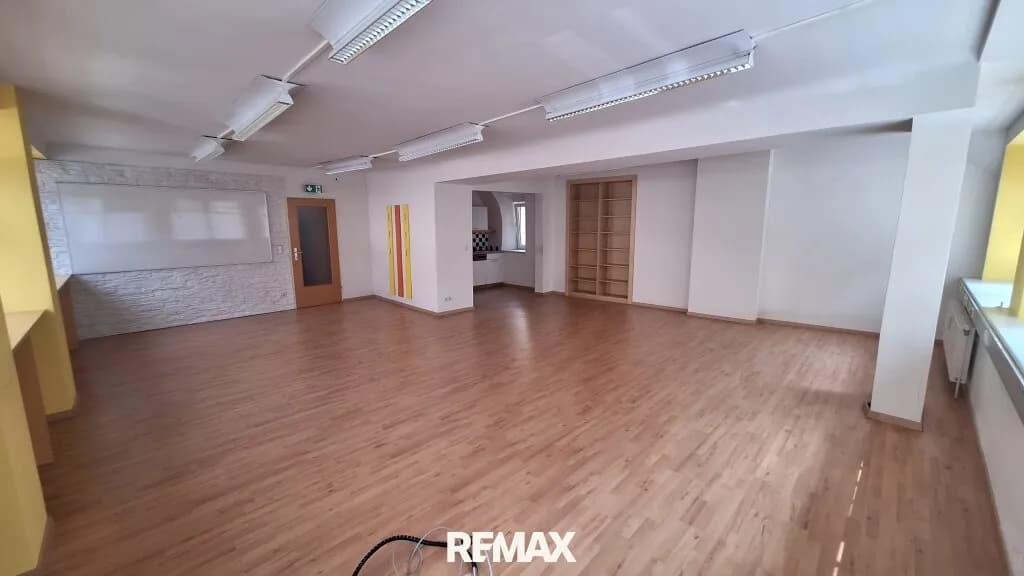 1-Zimmer-Gewerbeimmobilie mieten in Lilienfeld – 58 m², € 461