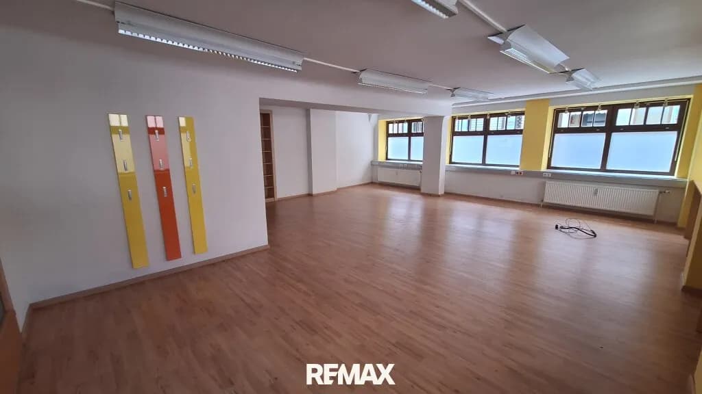1-Zimmer-Gewerbeimmobilie mieten in Lilienfeld – 58 m², € 461 – Bild 6 von 9