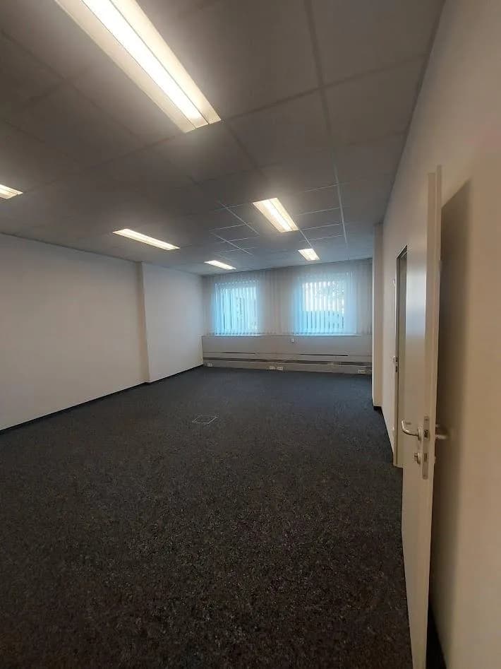 Gewerbeimmobilie mieten in Wels – 86 m², € 1.328 – Bild 9 von 13