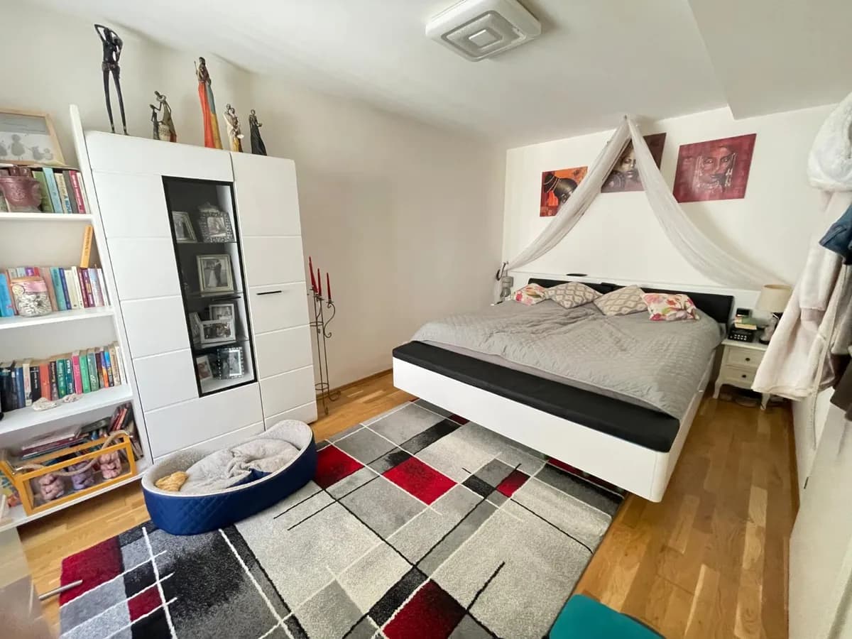 2-Zimmer-Wohnung mieten in Steyr – 79 m², € 909 – Bild 4 von 7