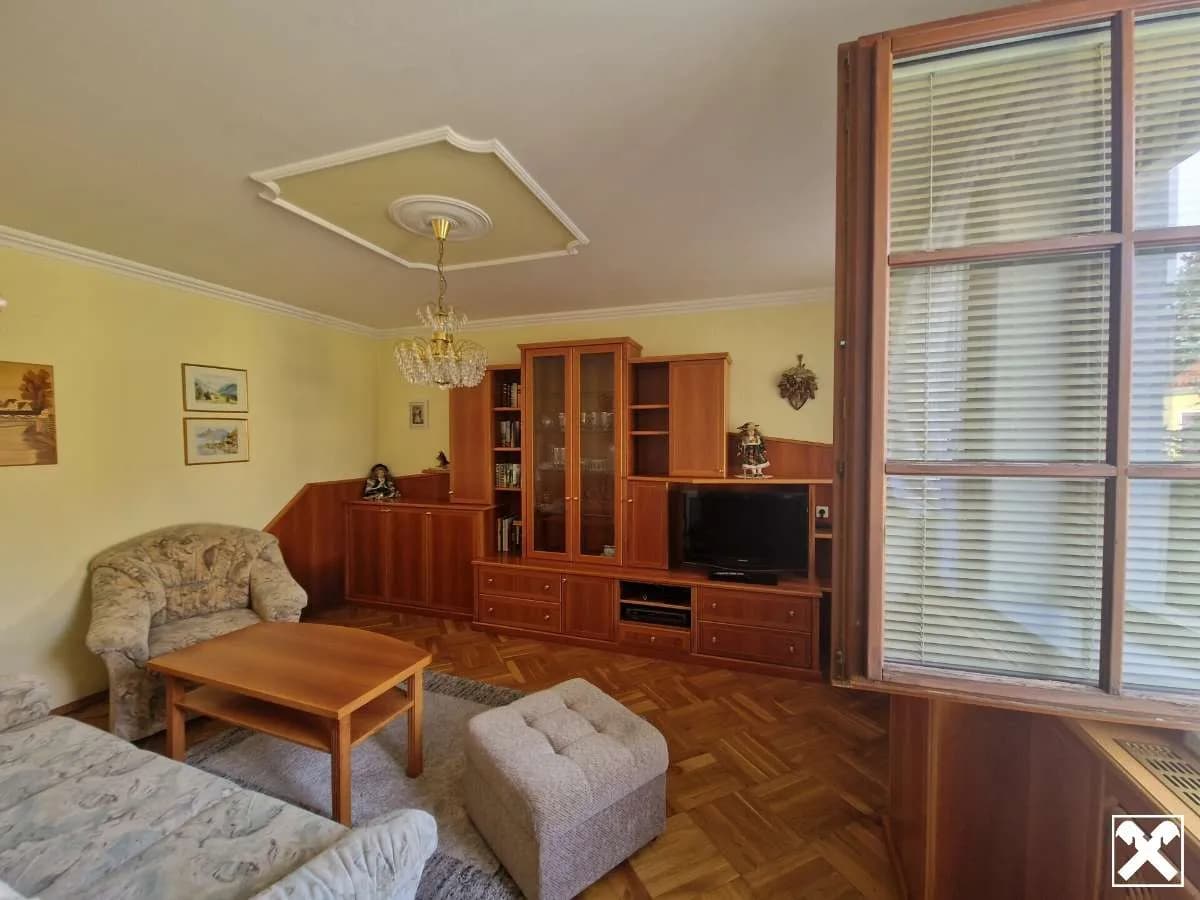 6-Zimmer-Haus kaufen in Hollabrunn – 178,5 m², € 295.000 – Bild 3 von 36
