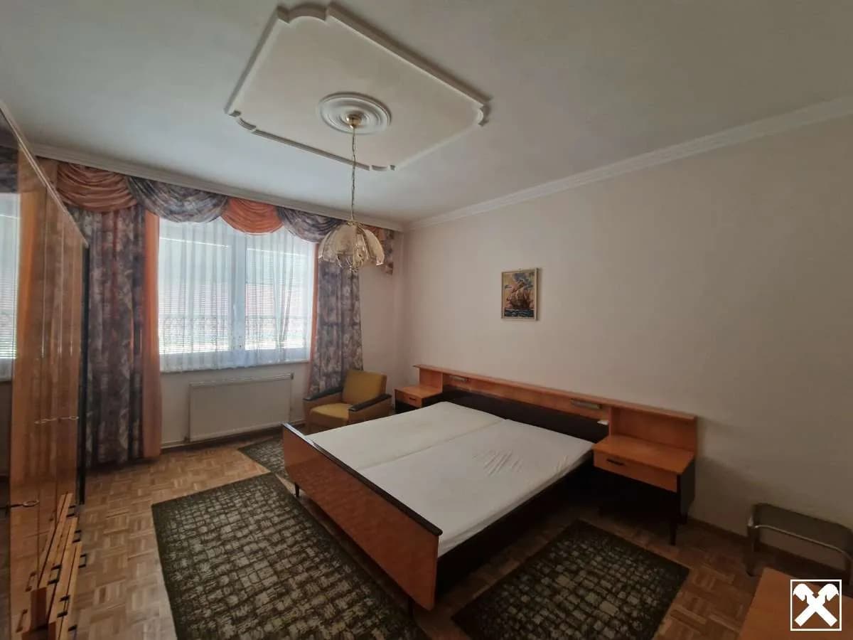 6-Zimmer-Haus kaufen in Hollabrunn – 178,5 m², € 295.000 – Bild 13 von 36