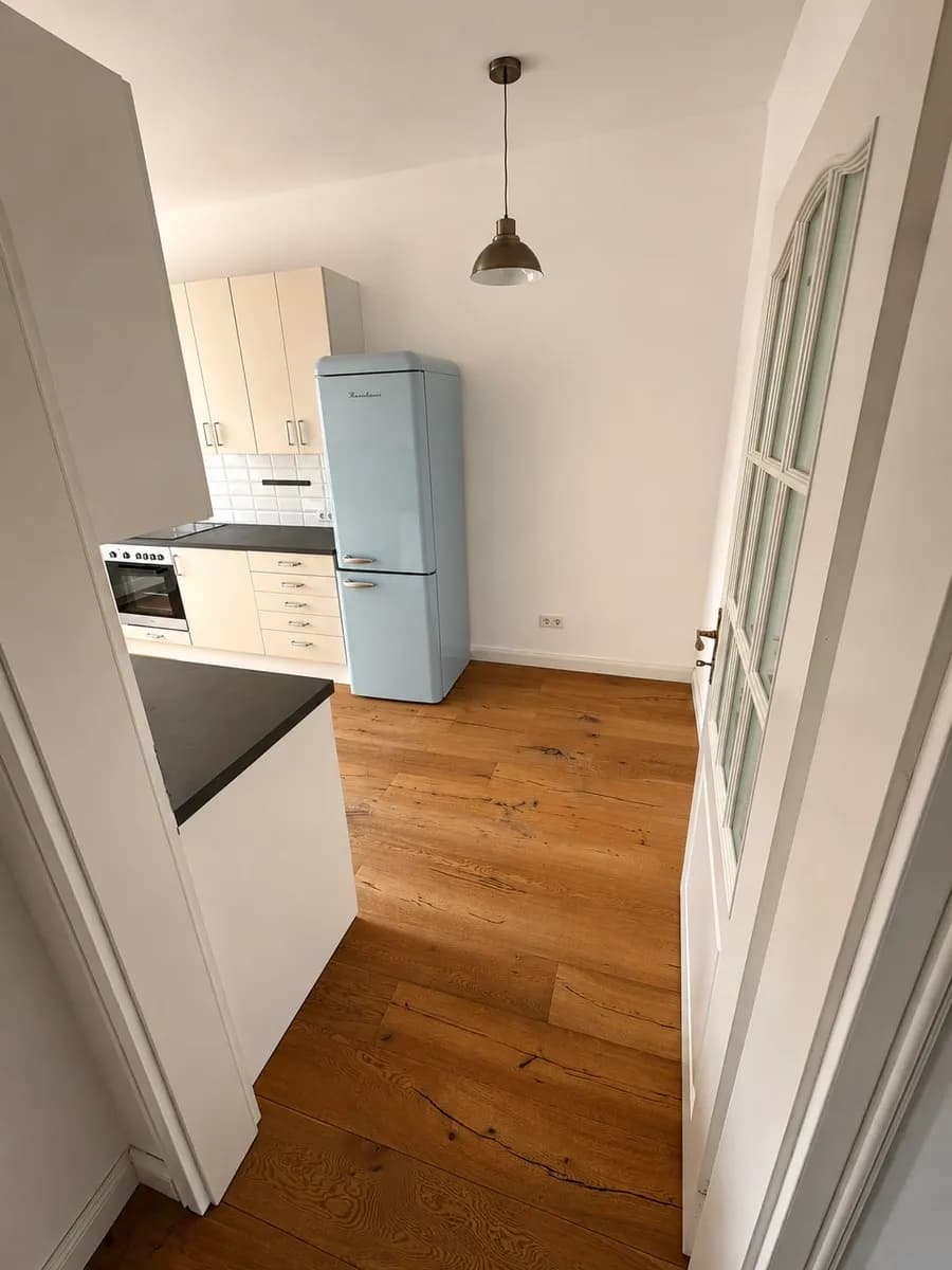 2-Zimmer-Wohnung mieten in Linz – 67 m², € 940 – Bild 2 von 11