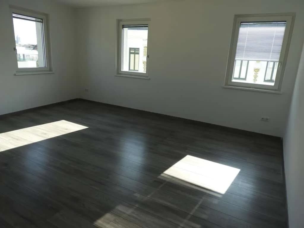 7-Zimmer-Gewerbeimmobilie kaufen in Wiener Neustadt – 353 m², € 670.000 – Bild 21 von 39