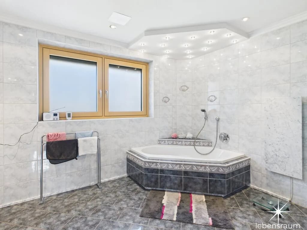 5-Zimmer-Haus kaufen in Lienz – 220 m², € 899.000 – Bild 19 von 28