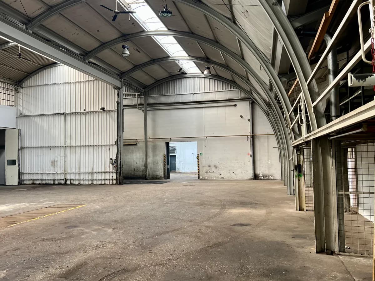 Gewerbeimmobilie mieten in Vöcklabruck – 1 200 m², € 3.500 – Bild 6 von 15