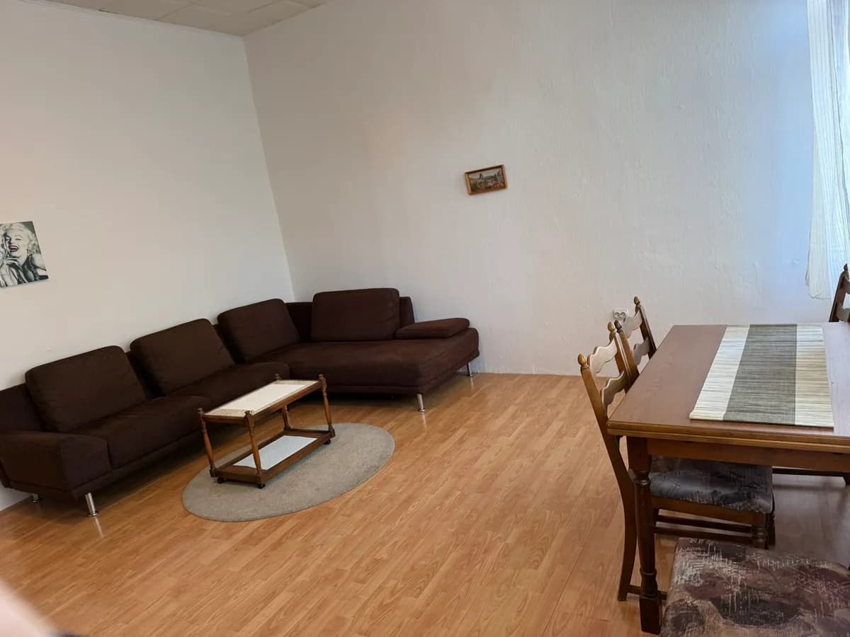 1-Zimmer-Wohnung mieten in Wien – 32 m², € 500 – Bild 2 von 8
