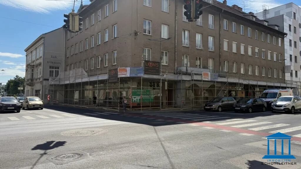 Gewerbeimmobilie mieten in Wiener Neustadt – 600 m² – Bild 2 von 21