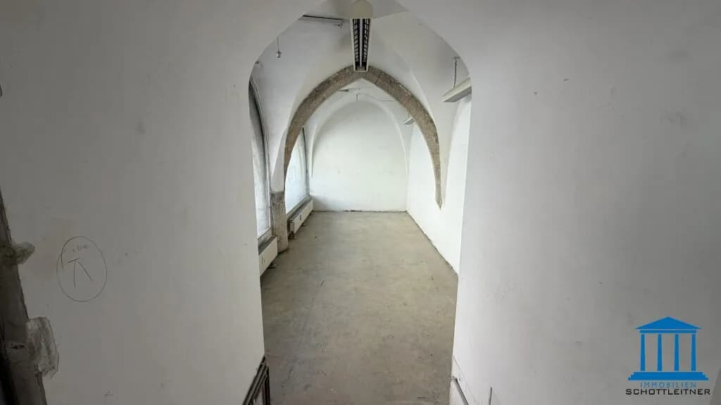 Gewerbeimmobilie mieten in Wiener Neustadt – 600 m² – Bild 16 von 21