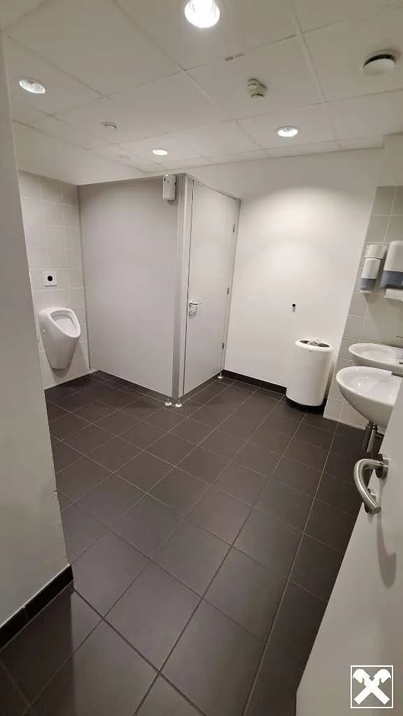 Gewerbeimmobilie mieten in Wien – 2 240 m² – Bild 13 von 15