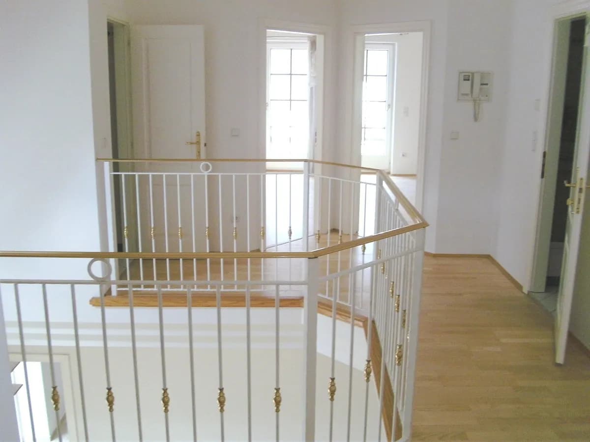 7-Zimmer-Immobilie mieten in Wien – 240 m², € 3.750 – Bild 9 von 26