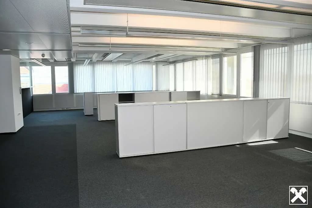 Gewerbeimmobilie mieten in Wien – 8 850 m² – Bild 11 von 25