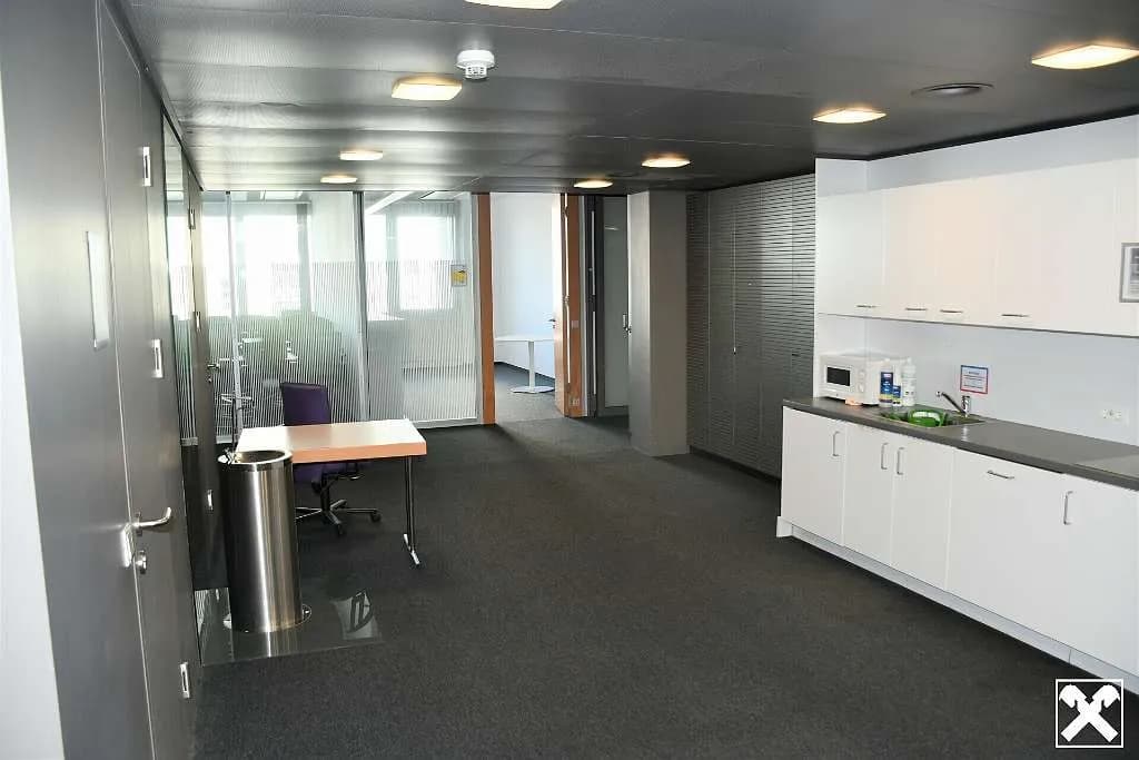 Gewerbeimmobilie mieten in Wien – 8 850 m² – Bild 19 von 25