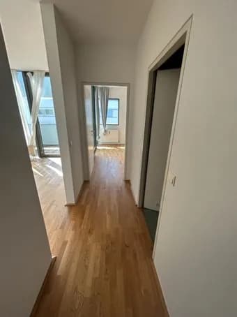 2-Zimmer-Wohnung mieten in Wels – 48 m², € 837 – Bild 8 von 9