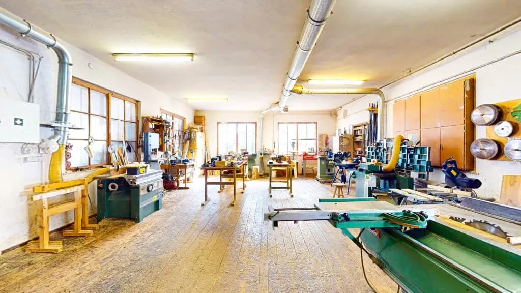 5-Zimmer-Gewerbeimmobilie kaufen in Klagenfurt Land – 377 m², € 399.000 – Bild 2 von 14