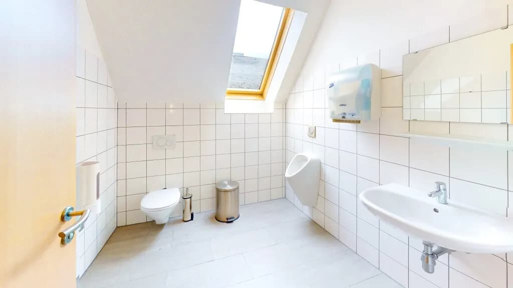 5-Zimmer-Gewerbeimmobilie kaufen in Klagenfurt Land – 377 m², € 399.000 – Bild 10 von 14