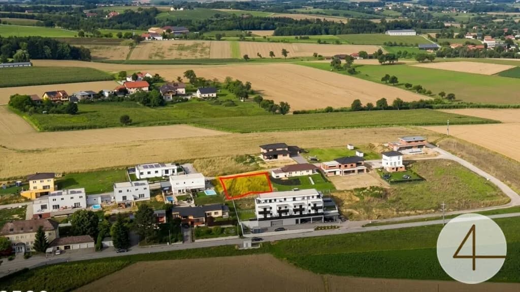 Grundstück kaufen in Grieskirchen – 1 016 m², € 115.000