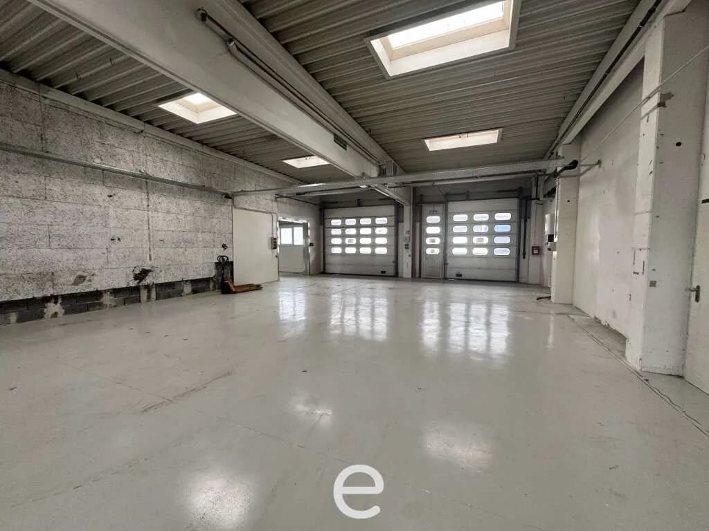 Gewerbeimmobilie mieten in Wels – 750 m² – Bild 3 von 5