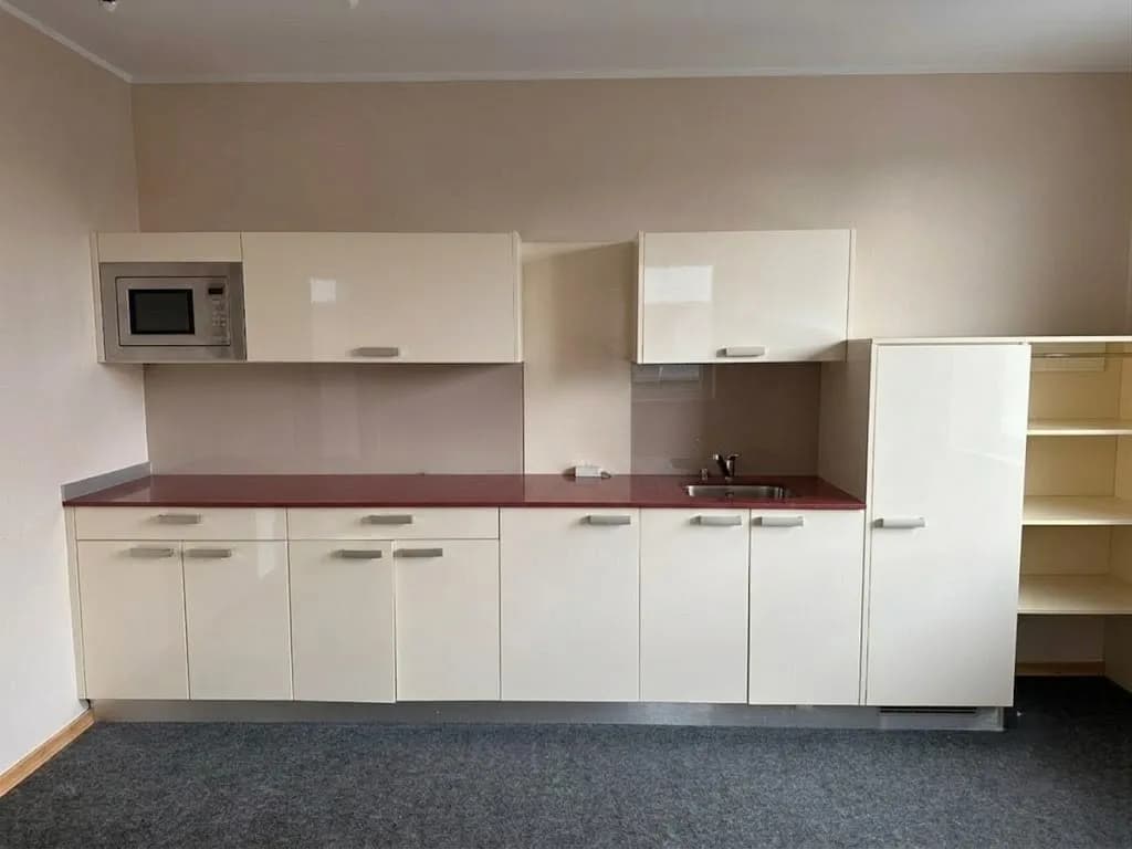 Gewerbeimmobilie mieten in Wien – 468 m², € 17 – Bild 10 von 10