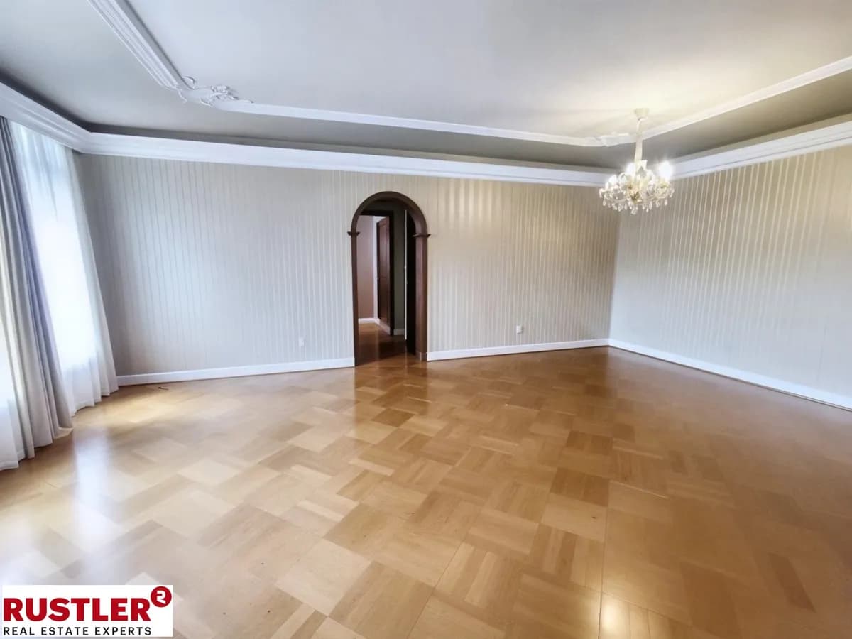 4-Zimmer-Wohnung kaufen in Linz – 116,72 m², € 349.000 – Bild 1 von 10