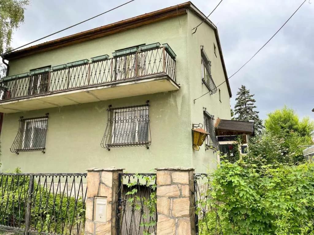 Haus kaufen in Wien – 803 m², € 549.000