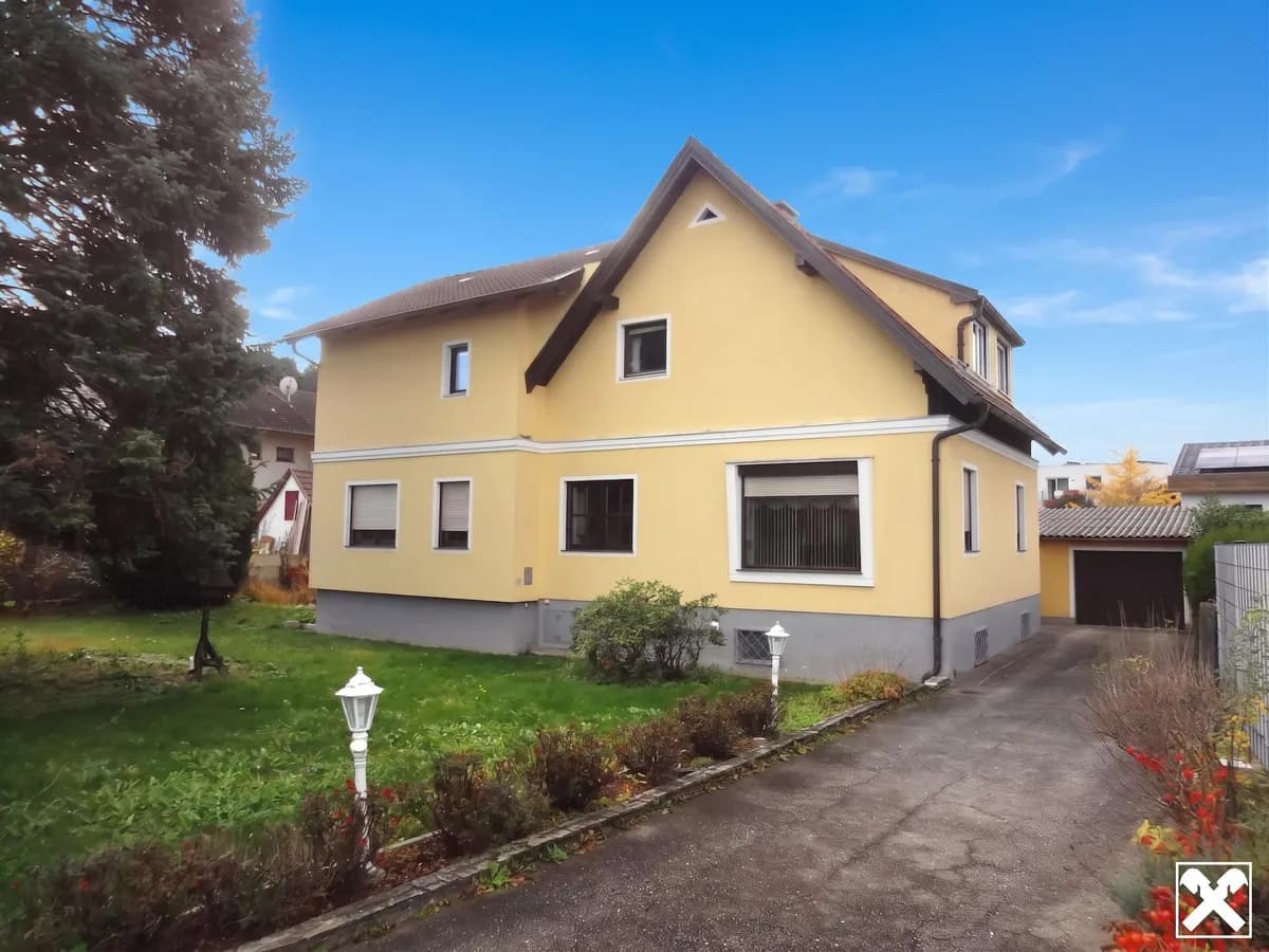 7-Zimmer-Gewerbeimmobilie kaufen in Neunkirchen – 170 m², € 329.000
