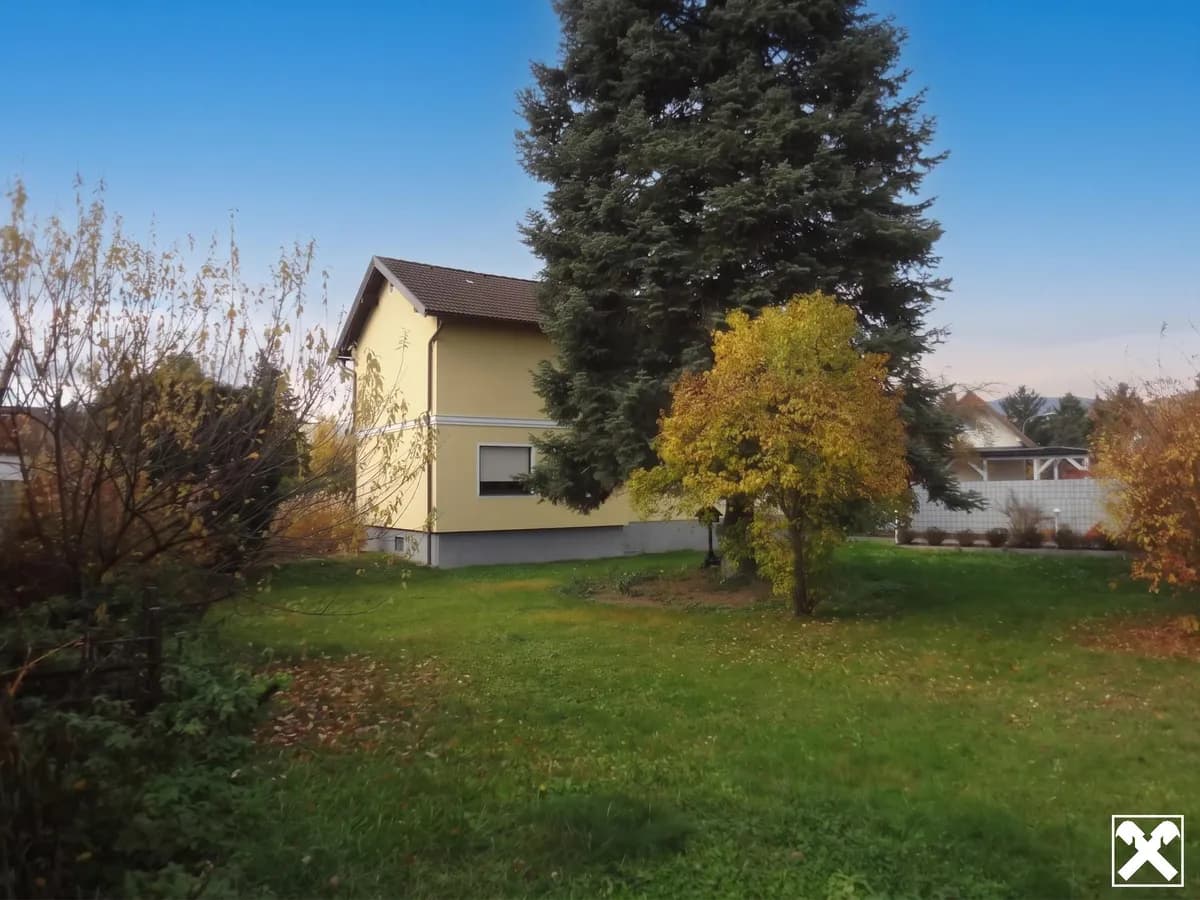 7-Zimmer-Gewerbeimmobilie kaufen in Neunkirchen – 170 m², € 329.000 – Bild 3 von 22