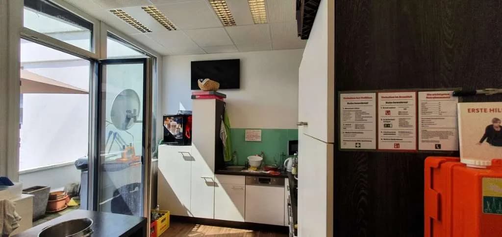 5-Zimmer-Gewerbeimmobilie mieten in Steyr – Bild 4 von 9