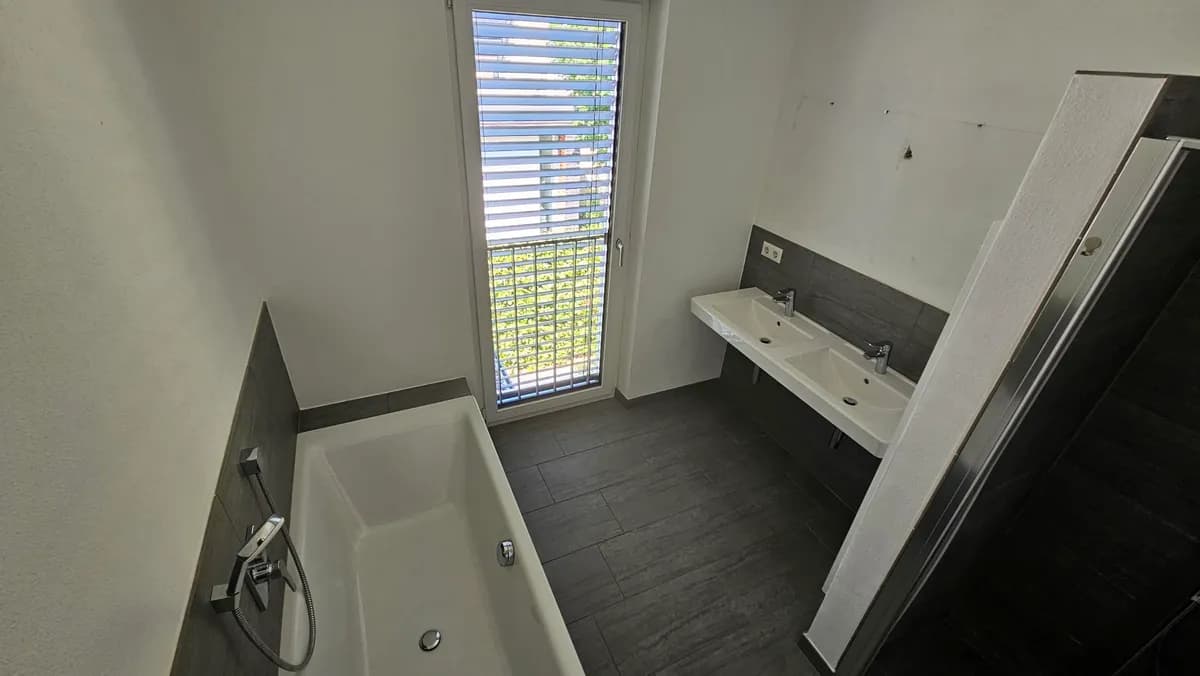 3-Zimmer-Wohnung mieten in Salzburg Stadt – 96 m², € 2.290 – Bild 3 von 12
