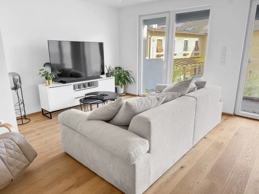 3-Zimmer-Wohnung mieten in Mödling – 77,24 m², € 1.418