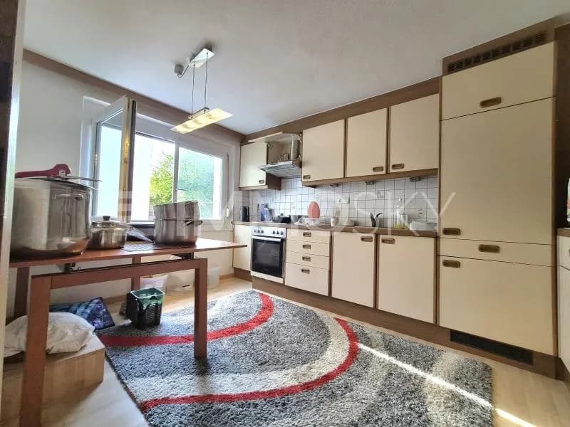 5-Zimmer-Haus kaufen in Dornbirn – 230 m², € 669.000 – Bild 2 von 5