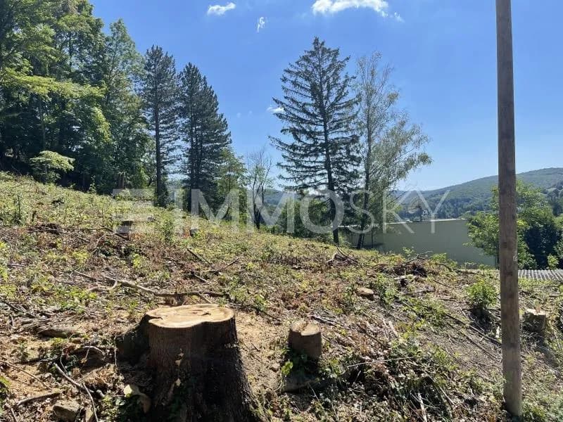 Grundstück kaufen in Tulln – 1 242 m², € 999.000 – Bild 2 von 3