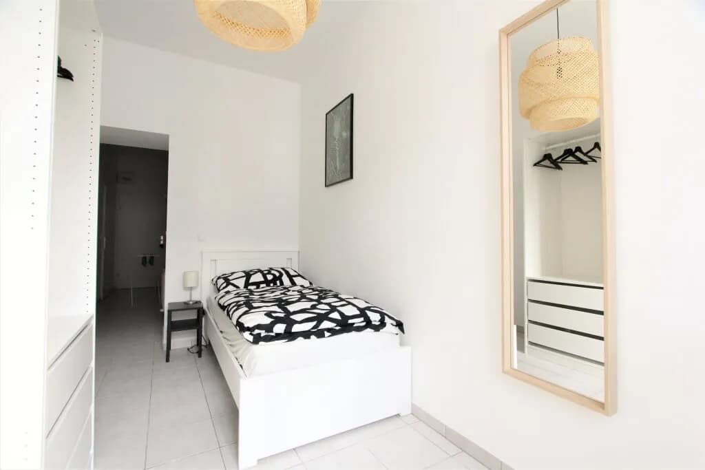 1-Zimmer-Wohnung mieten in Wien – 20 m², € 800