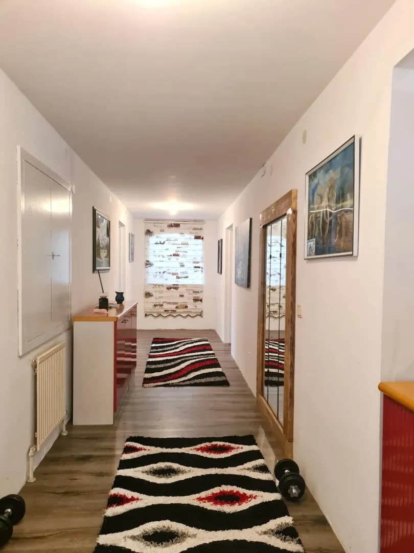 7-Zimmer-Gewerbeimmobilie kaufen in Linz – 179 m², € 390.000 – Bild 3 von 18