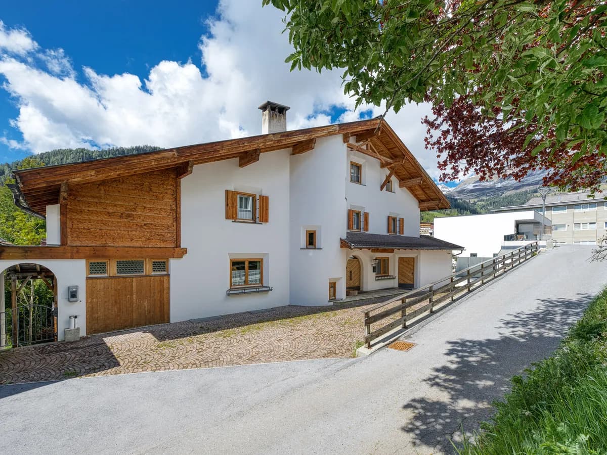 21-Zimmer-Haus kaufen in Landeck – 681 m²