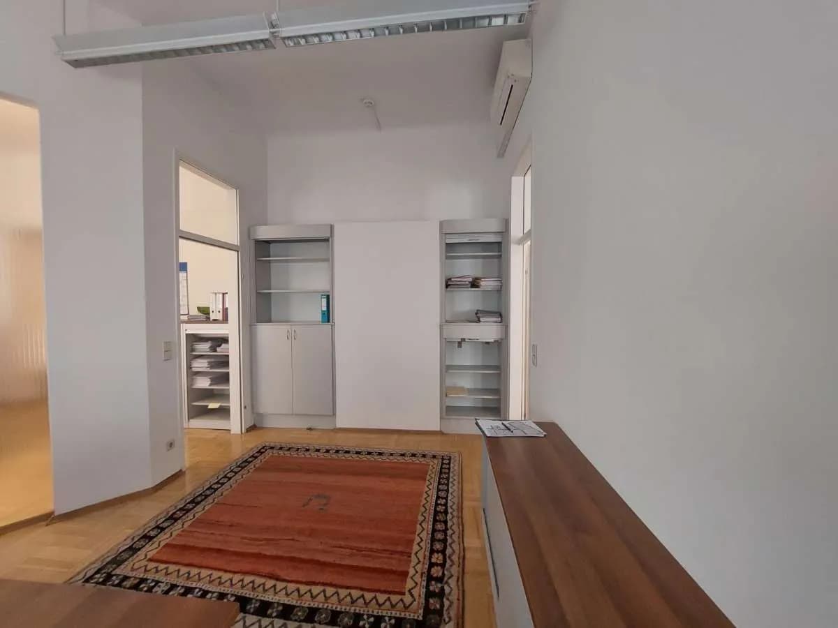 7-Zimmer-Gewerbeimmobilie mieten in Graz – 204 m², € 11 – Bild 4 von 12