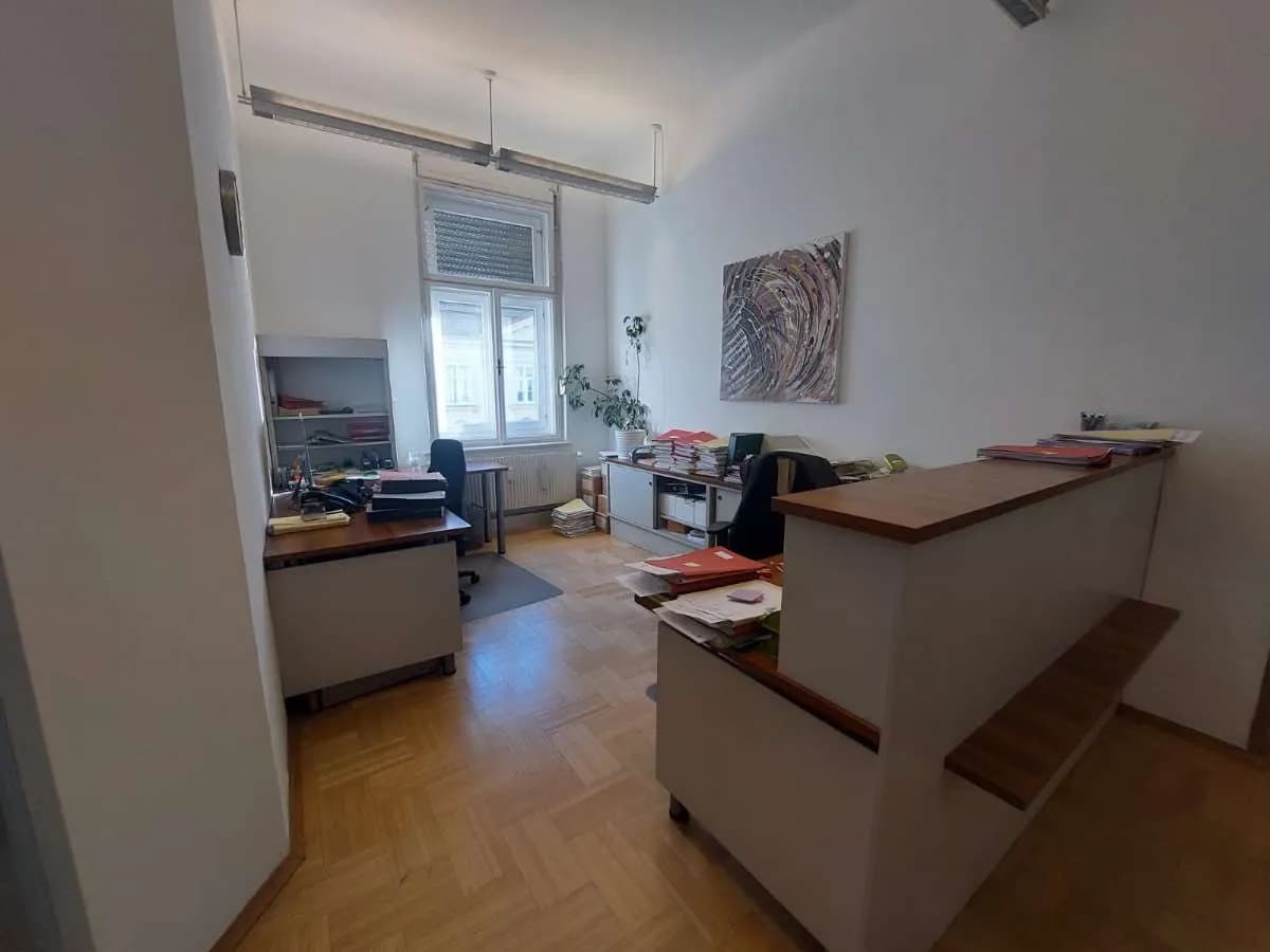 7-Zimmer-Gewerbeimmobilie mieten in Graz – 204 m², € 11 – Bild 6 von 12