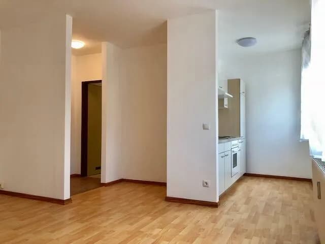 1-Zimmer-Wohnung mieten in Graz – 27,9 m², € 429 – Bild 1 von 8
