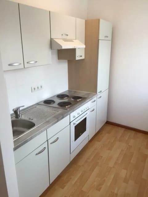 1-Zimmer-Wohnung mieten in Graz – 27,9 m², € 429 – Bild 2 von 8