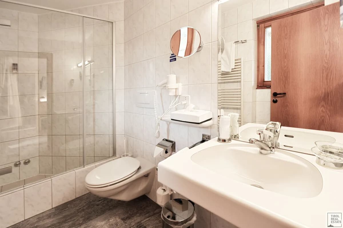 20-Zimmer-Gewerbeimmobilie kaufen in Landeck – € 4.500.000 – Bild 35 von 40