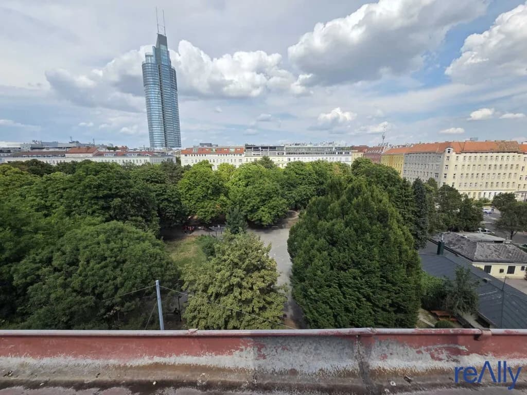 11-Zimmer-Wohnung kaufen in Wien – 297,62 m², € 659.000