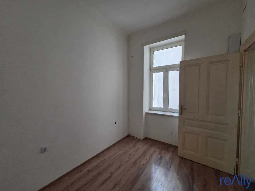 11-Zimmer-Wohnung kaufen in Wien – 297,62 m², € 659.000 – Bild 10 von 20