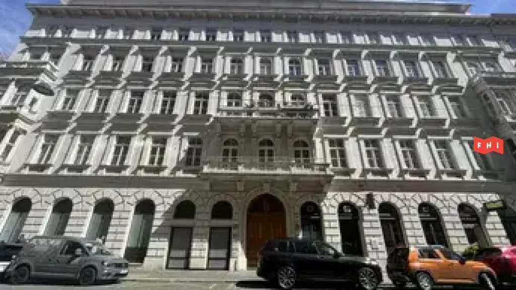 20-Zimmer-Gewerbeimmobilie mieten in Wien – 800 m², € 19.944