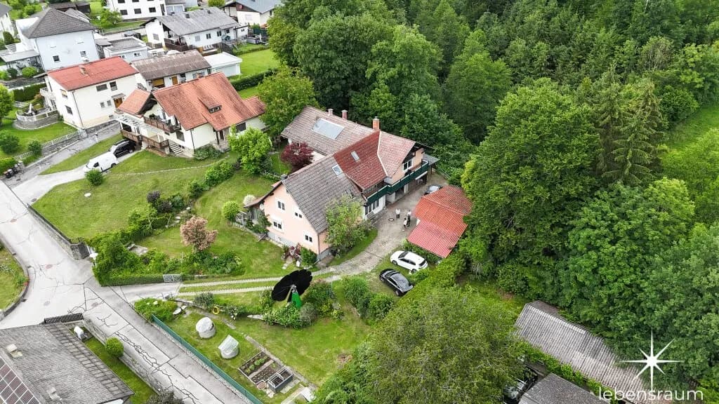 8-Zimmer-Haus kaufen in Klagenfurt – 275 m², € 490.000 – Bild 3 von 25